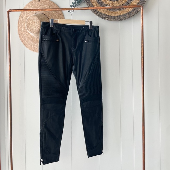 SOLD! Blank NYC Faux Leather Pants - Picture 2 of 12